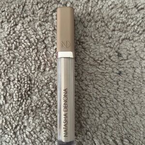 Natasha Denona concealer
